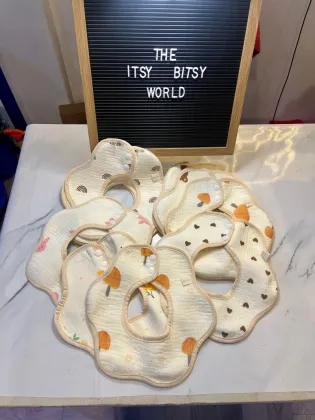 Muslin Round Bib Waterproof 